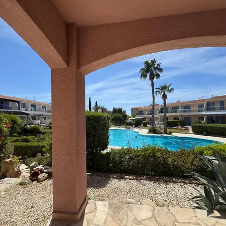 Beautiful 1-bd Ap Near The Historic Places Daire Pafos